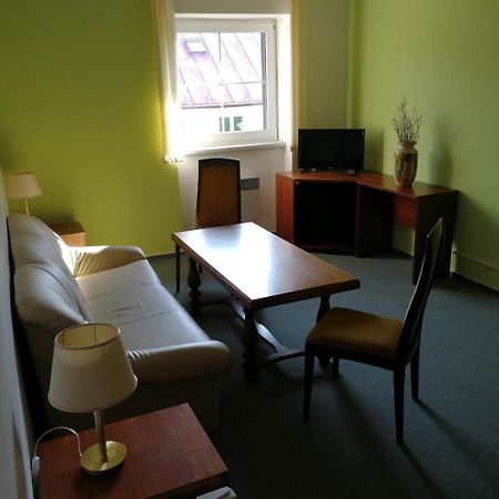 Javorná Hotel U Andela Michaela מראה חיצוני תמונה