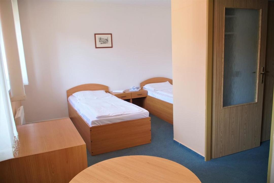 Javorná Hotel U Andela Michaela מראה חיצוני תמונה